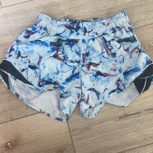 lululemon hotty hots